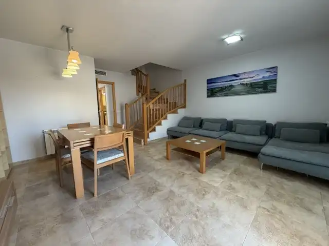 Sala de estar de Casa adosada en venta en Reus con Terraza