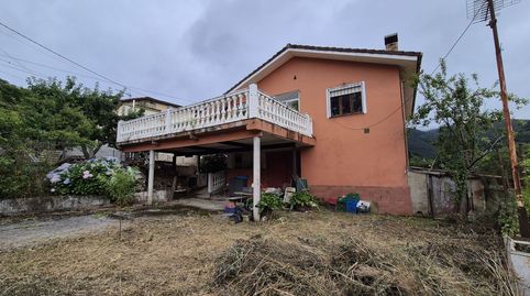 Casa en venta en Belmonte De Miranda, 3 dormitorios., imatge 2