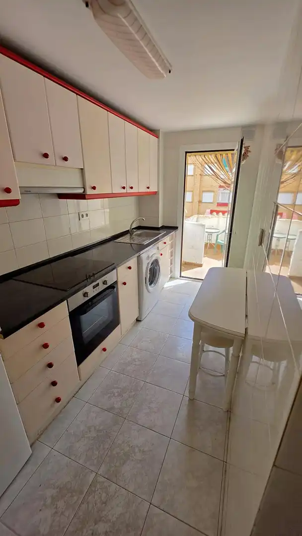 Flat with terrace to rent in Calle PELAYO, TOMAS, imagen 11
