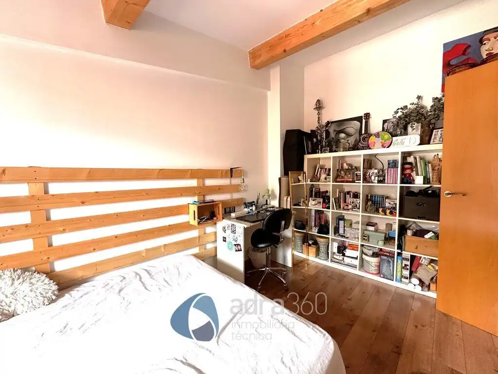 Schlafzimmer von Wohnungen zum Verkauf in  Logroño mit Heizung