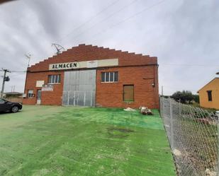 Exterior view of Industrial buildings for sale in Micereces de Tera