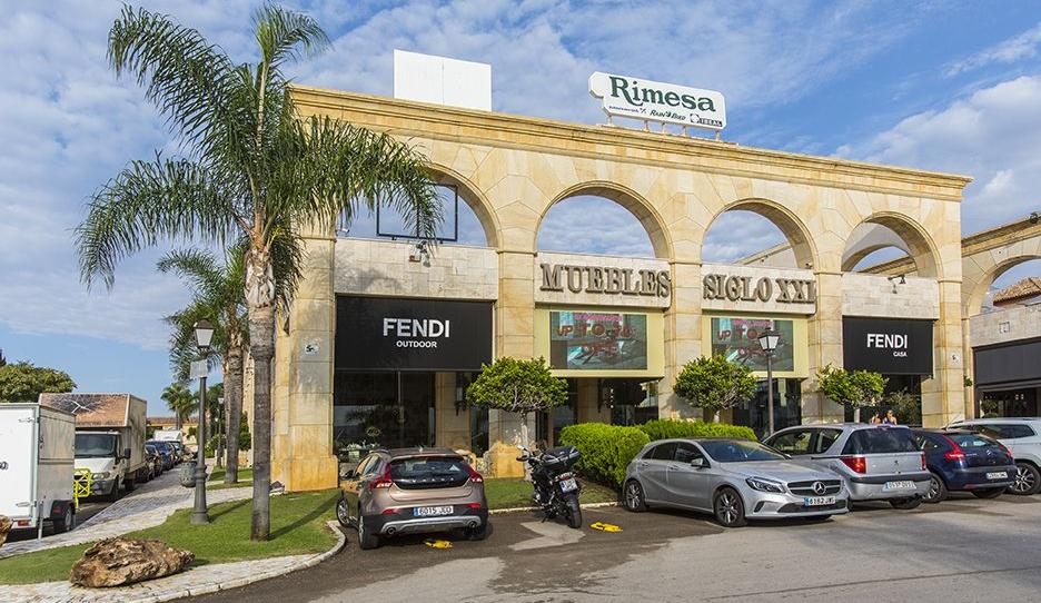 Photo 1 of Premises for sale in La Dama de Noche - La Alzambra, Málaga