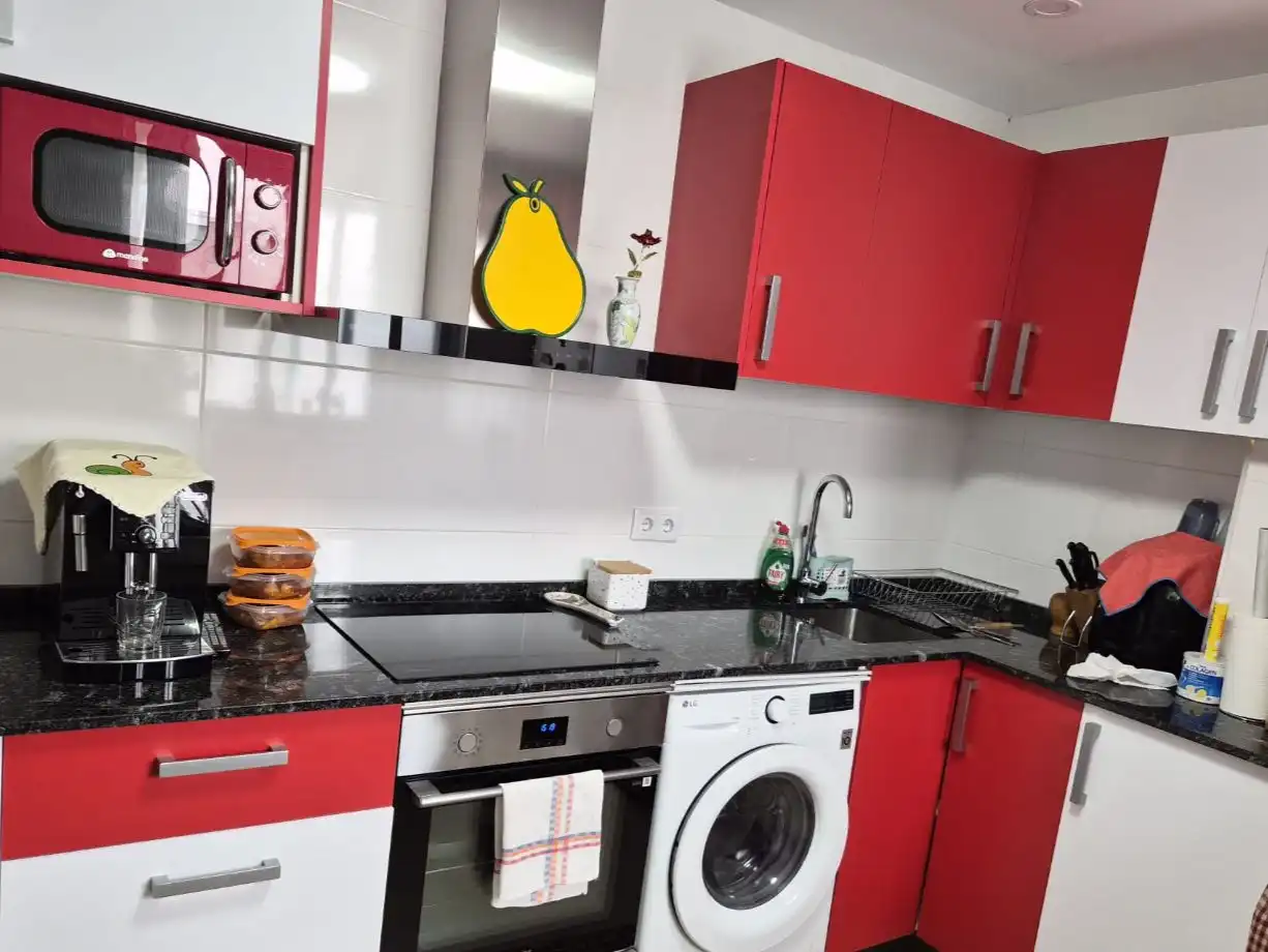 Piso en venta en Calle Ursicino Álvarez, 3, Las Viñas