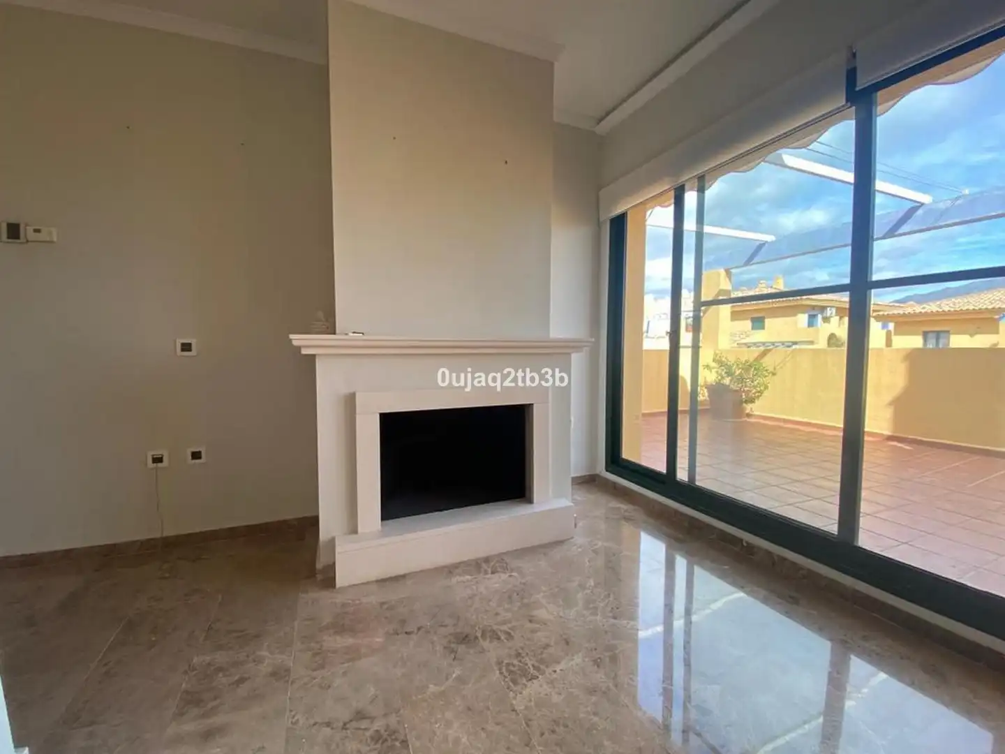 Living room of Attic for rent in Marbella  with Air Conditioner, Balcony and Pets allowed