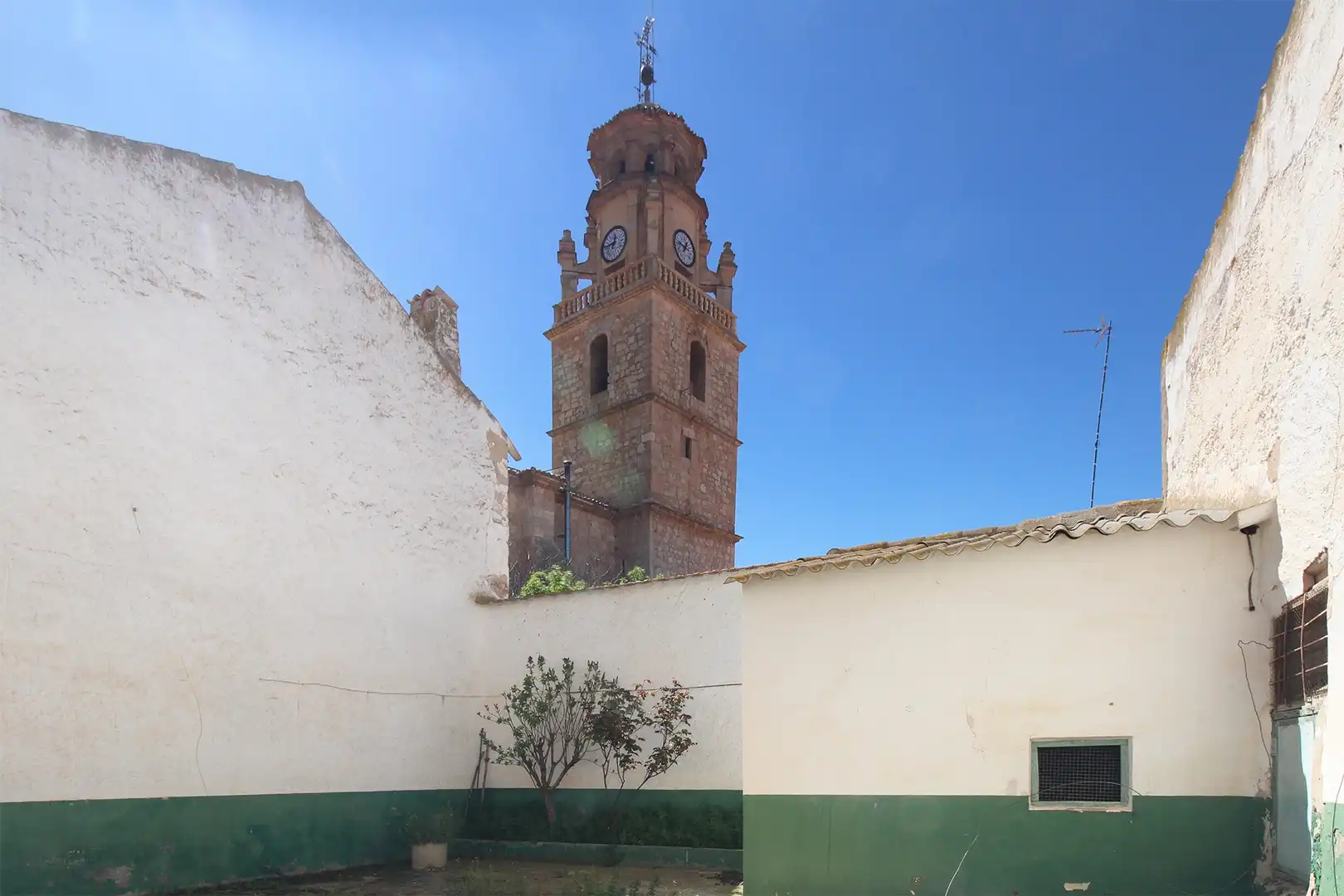 Vista exterior de Casa o xalet en venda en La Gineta