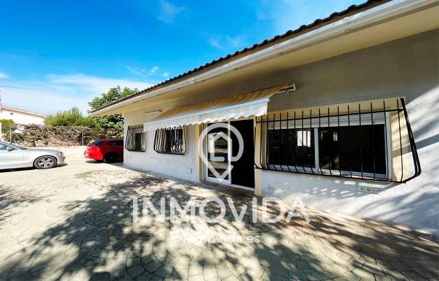 Casa-chalet en Venta en Barri Pla de Corrals, 200 en Simat de la Valldigna