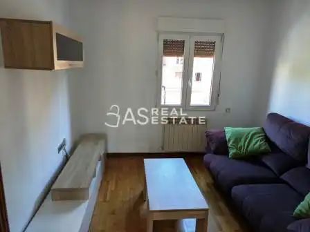 Sala de estar de Piso en venta en Vitoria - Gasteiz con Amueblado
