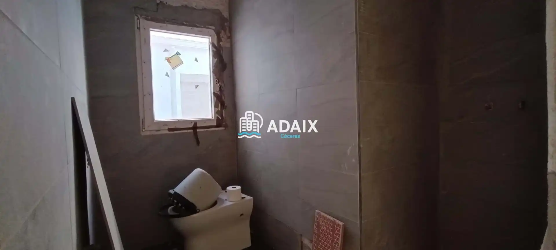 Badezimmer von Wohnung zum Verkauf in Cáceres mit Terrasse