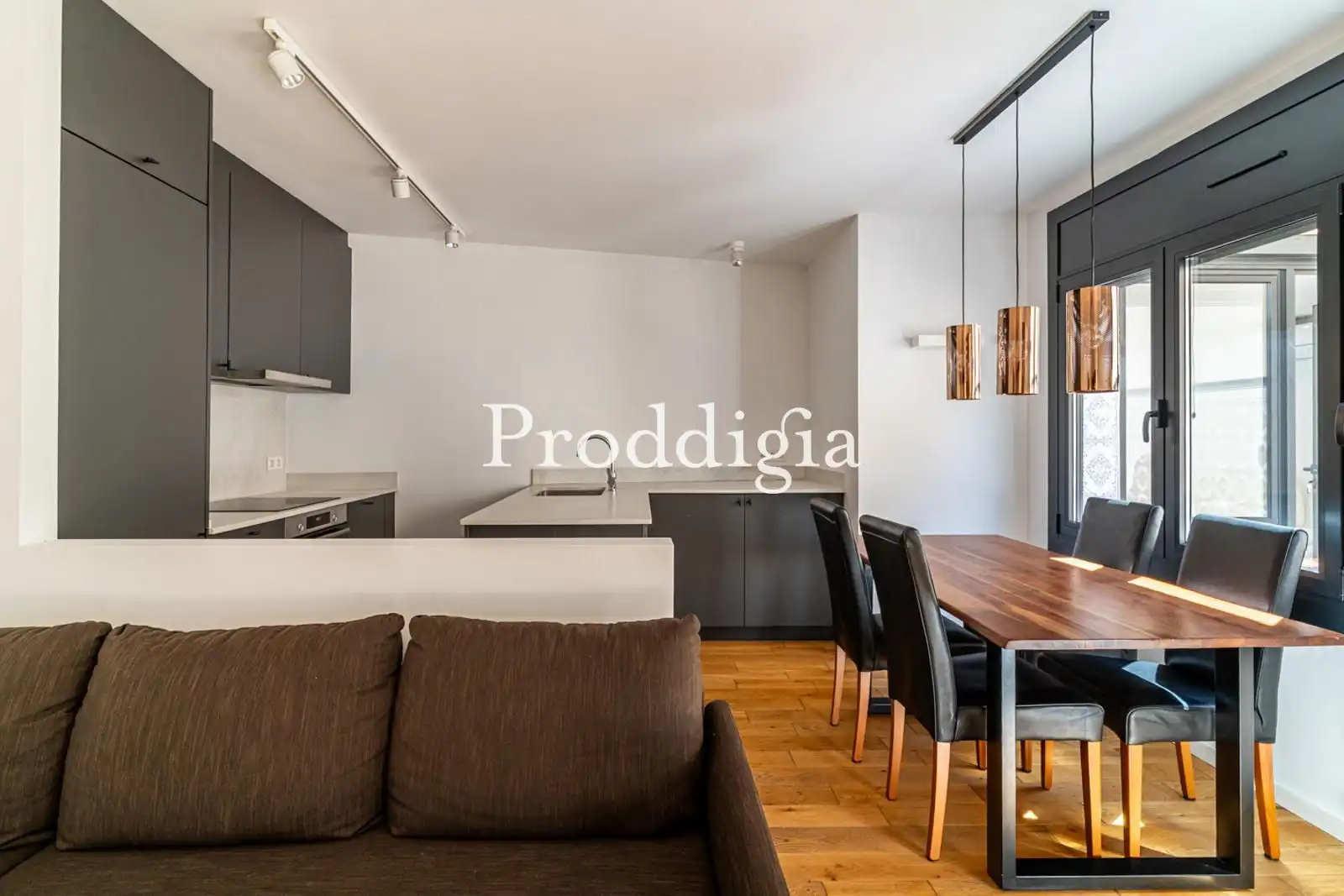 Kitchen of Flat for rent in Barcelona  with Air Conditioner, Terrace and Storage room
