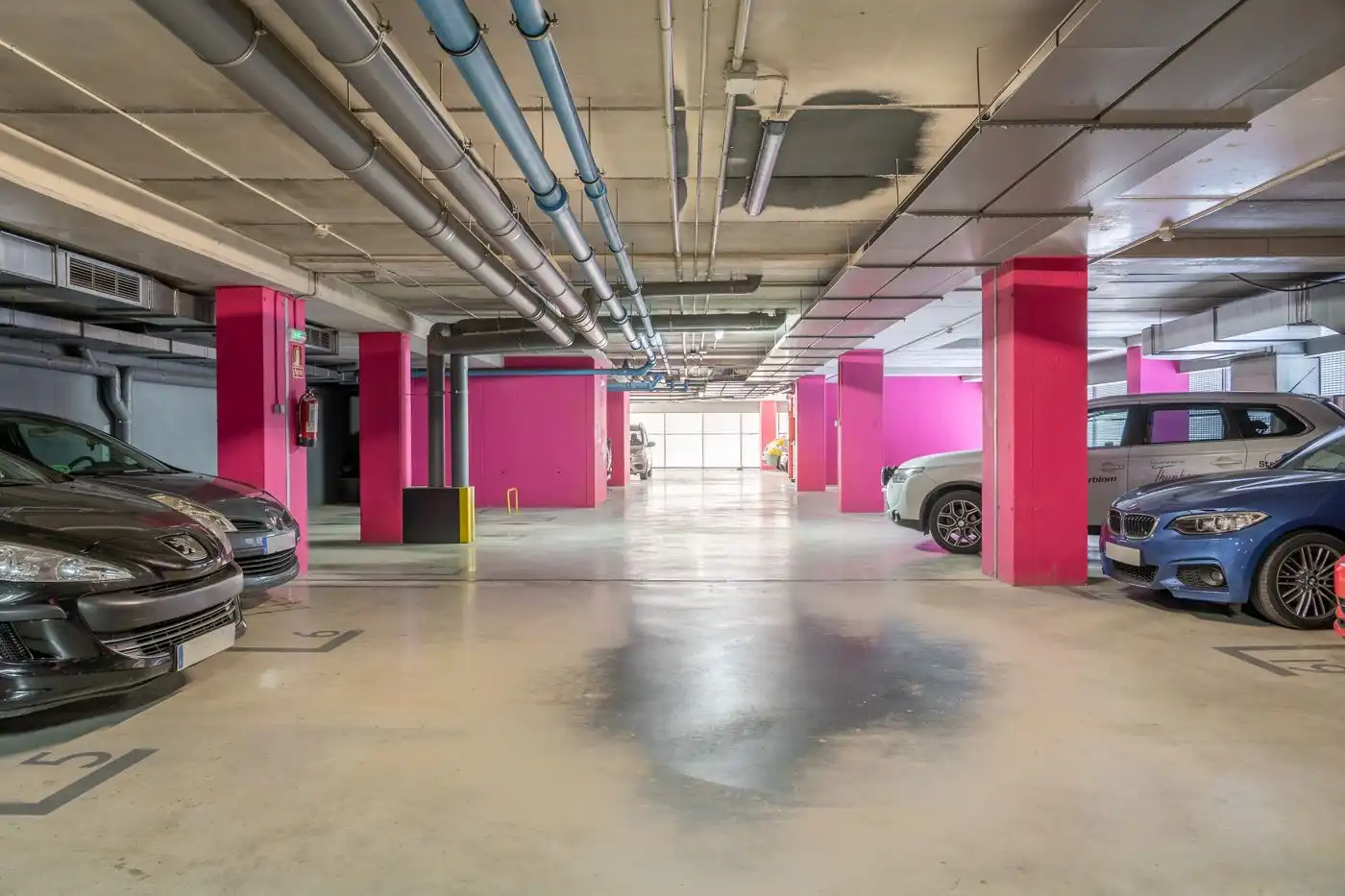 Parking of Garage for rent in L'Hospitalet de Llobregat