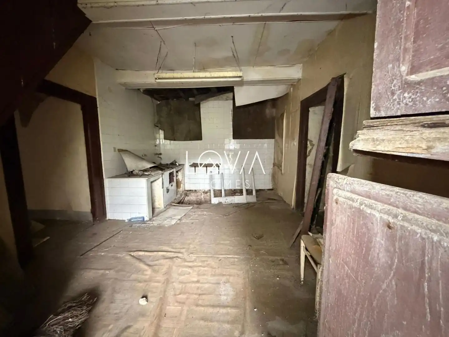 Cuina de Casa o xalet en venda en Pravia amb Jardí privat