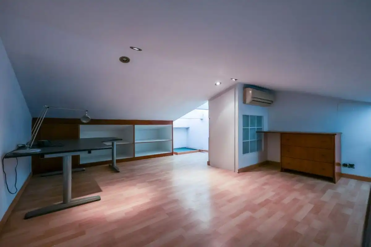 Houses for sale in Sabadell  with Air Conditioner, Heating and Terrace