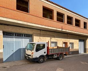 Vista exterior de Edifici en venda en Castellón de la Plana / Castelló de la Plana