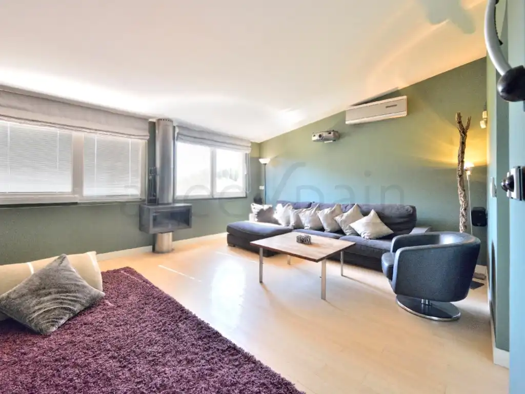 Sala d'estar de Casa adosada de lloguer en Benalmádena