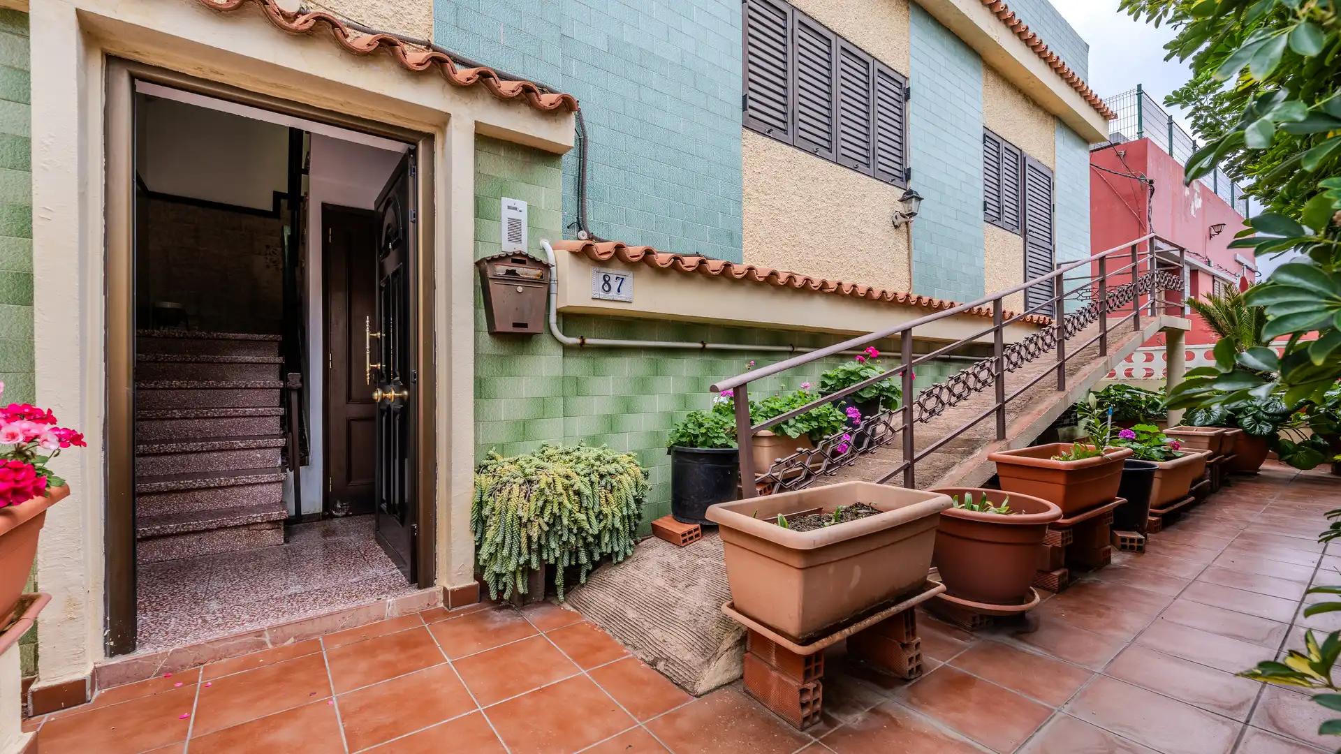 Houses for sale in Carretera Lomo Blanco, 87, Tafira