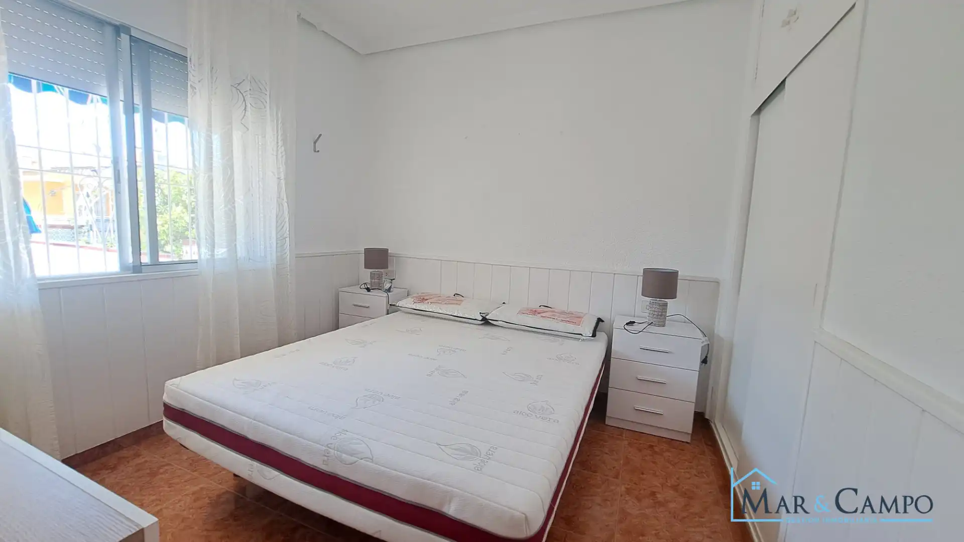 Habitación de Casa adosada en venta en Los Alcázares con Aire acondicionado, Jardín privado y Amueblado