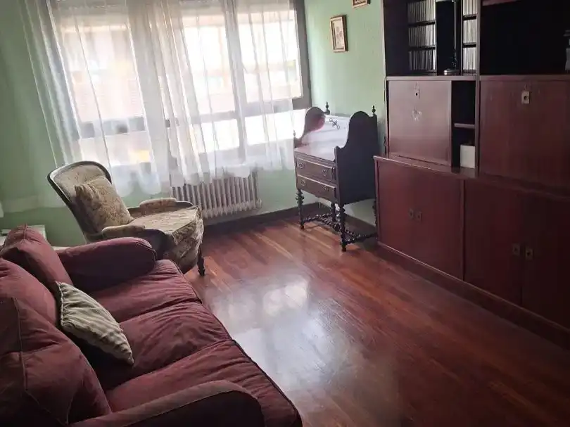 Sala de estar de Piso en venta en Getxo  con Balcón