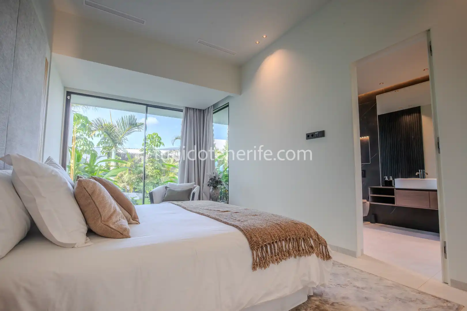 Casa amb terrassa en venda a Playa de San Juan, imagen 36