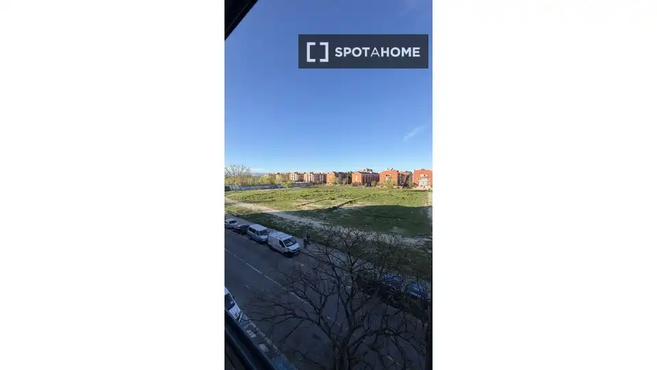Vista exterior de Pis de lloguer en Madrid amb Aire condicionat, Calefacció i Moblat