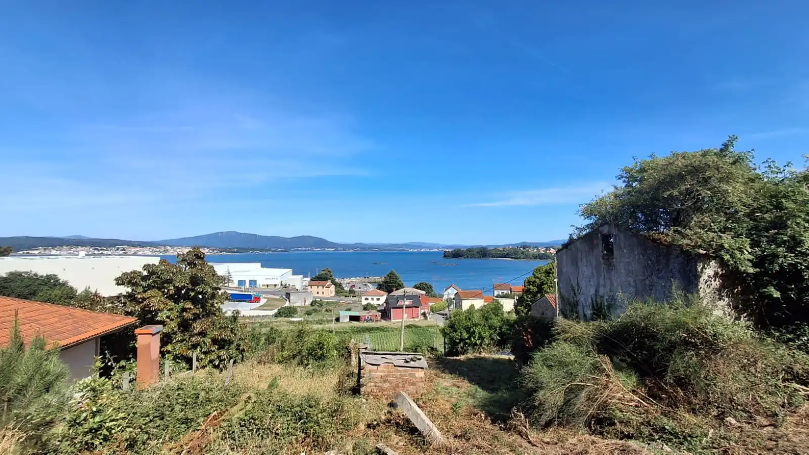 Residencial en venta en Boiro