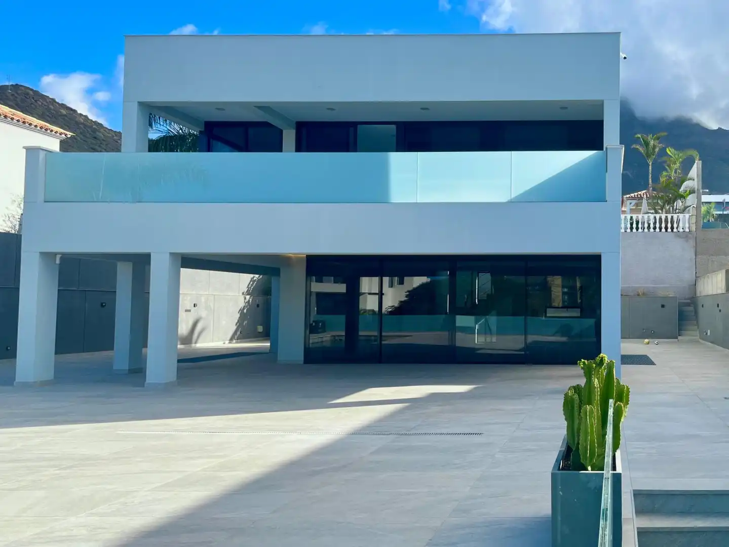 Detached house with pool for sale in Costa Adeje, imagen 7