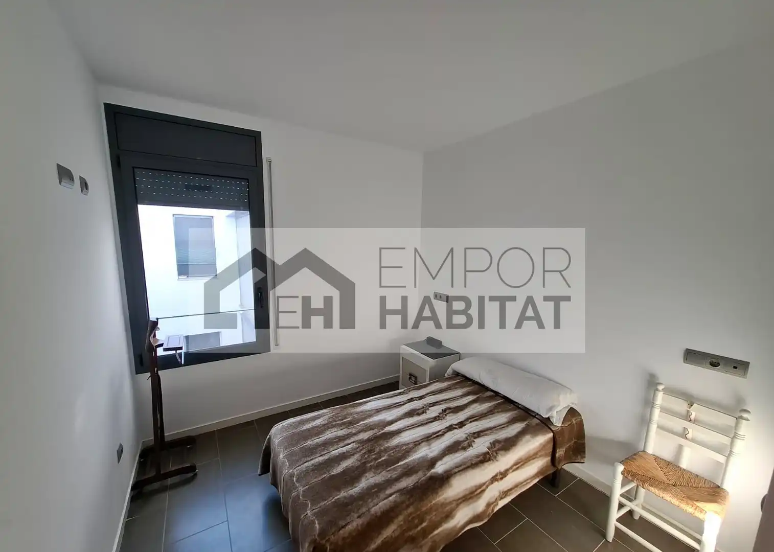Bedroom of Apartments for sale in Llançà  with Air Conditioner, Heating and Terrace