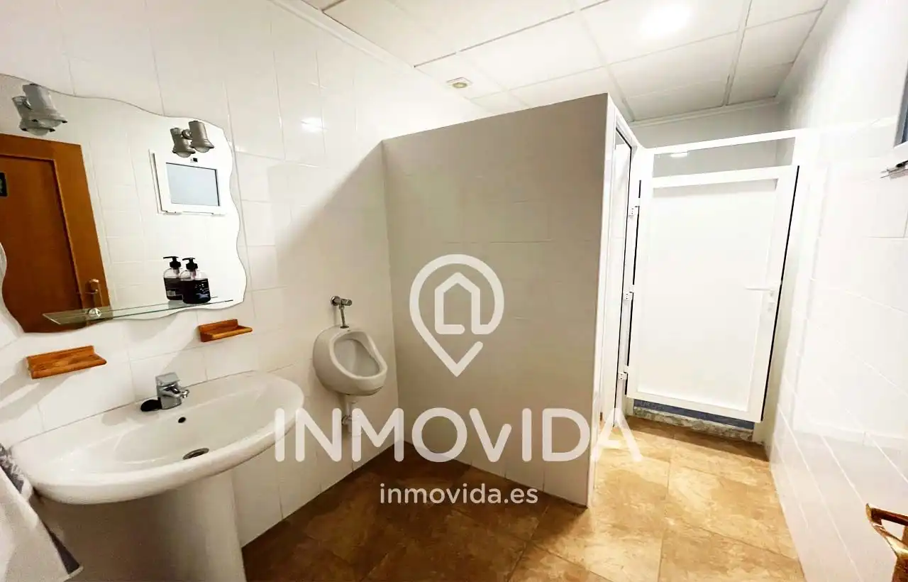 Bathroom of Industrial buildings for sale in Novelé  / Novetlè