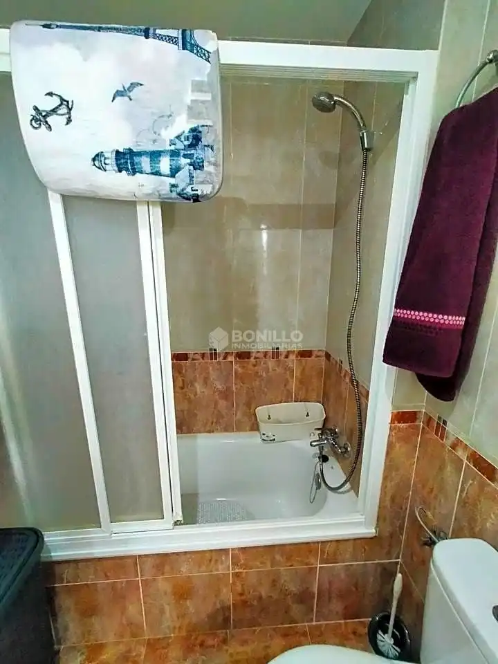 Piso con ascensor en venta en Calle el Santo, imagen 15