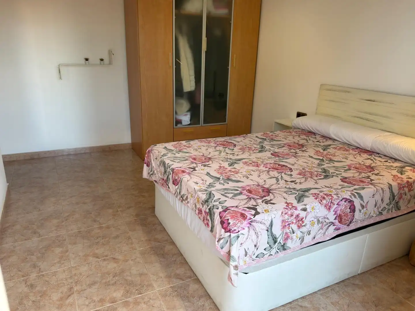 Bedroom of Houses for sale in Cunit  with Air Conditioner