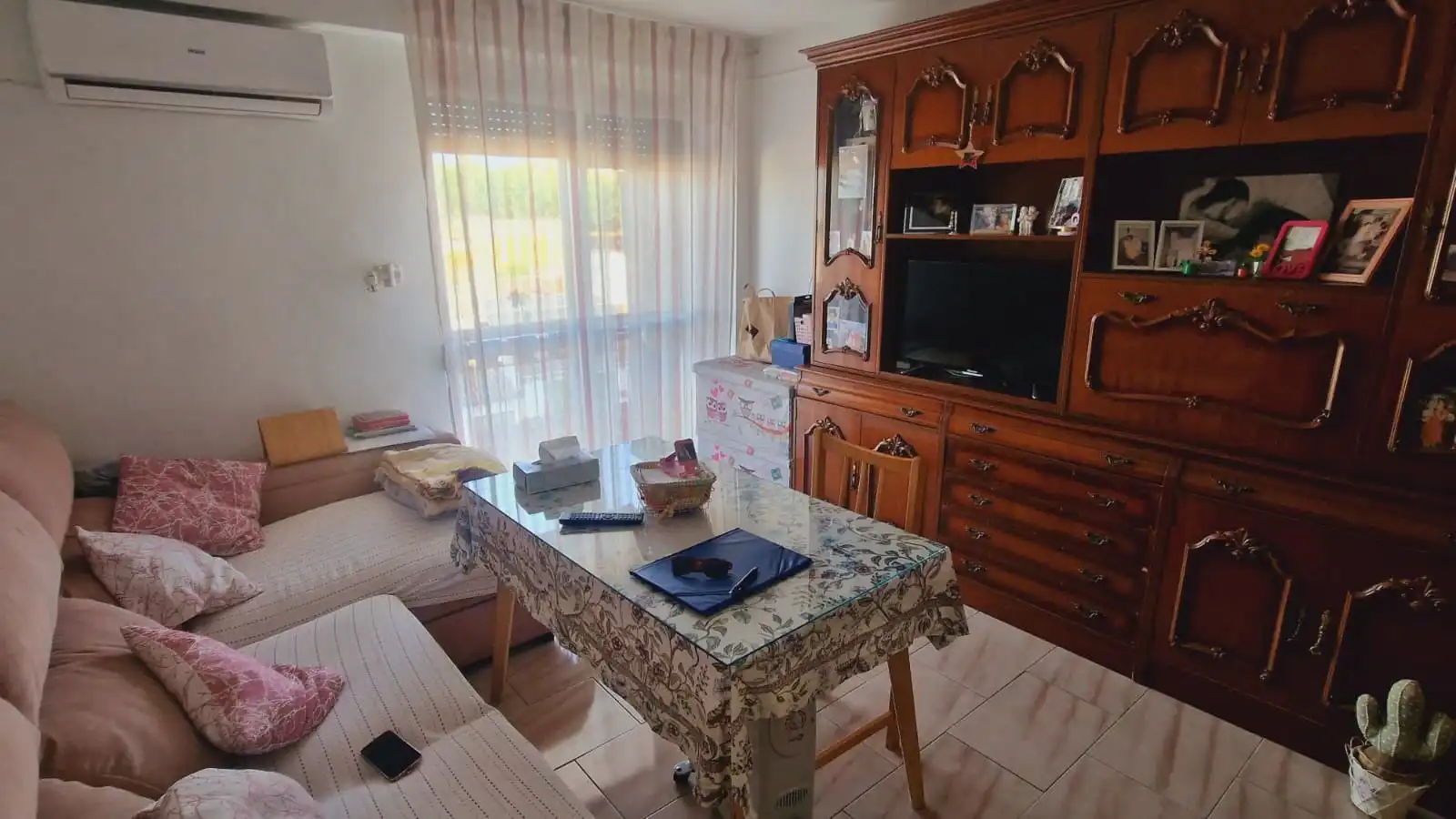 Sala d'estar de Pis en venda en  Córdoba Capital amb Aire condicionat, Calefacció i Terrassa