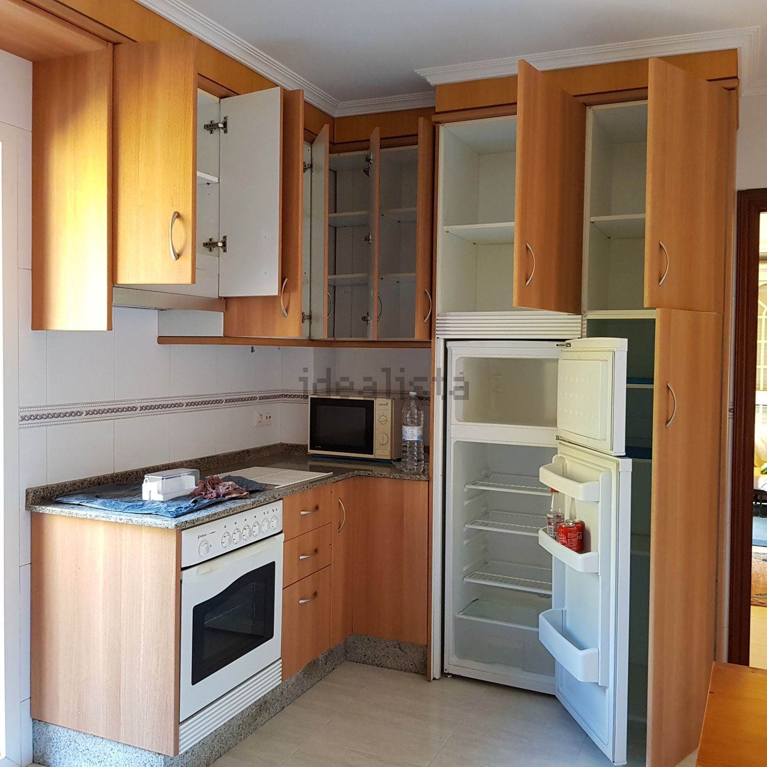 Kitchen of Flat to rent in Santiago de Compostela   with Furnished