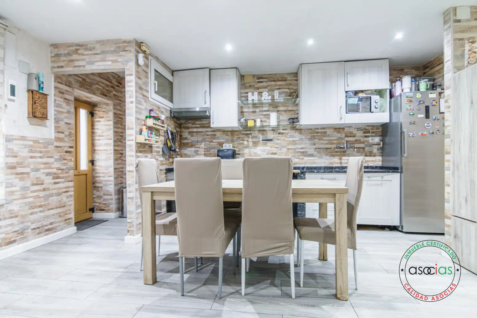 Cocina de Casa adosada en venta en Gijón  con Calefacción, Jardín privado y Parquet