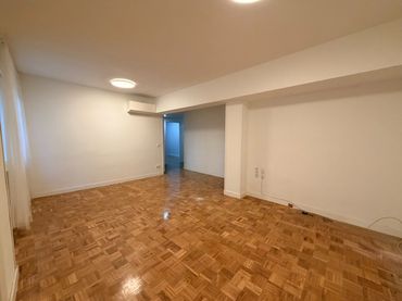 Piso con ascensor en venta en Avenida de Baviera 18