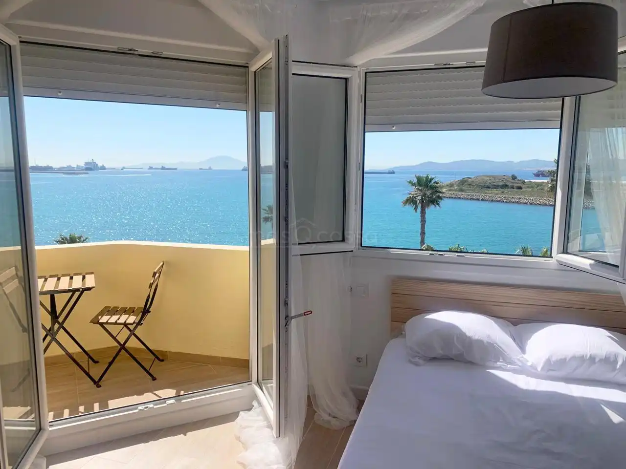 Bedroom of Study for rent in La Línea de la Concepción  with Terrace and Furnished