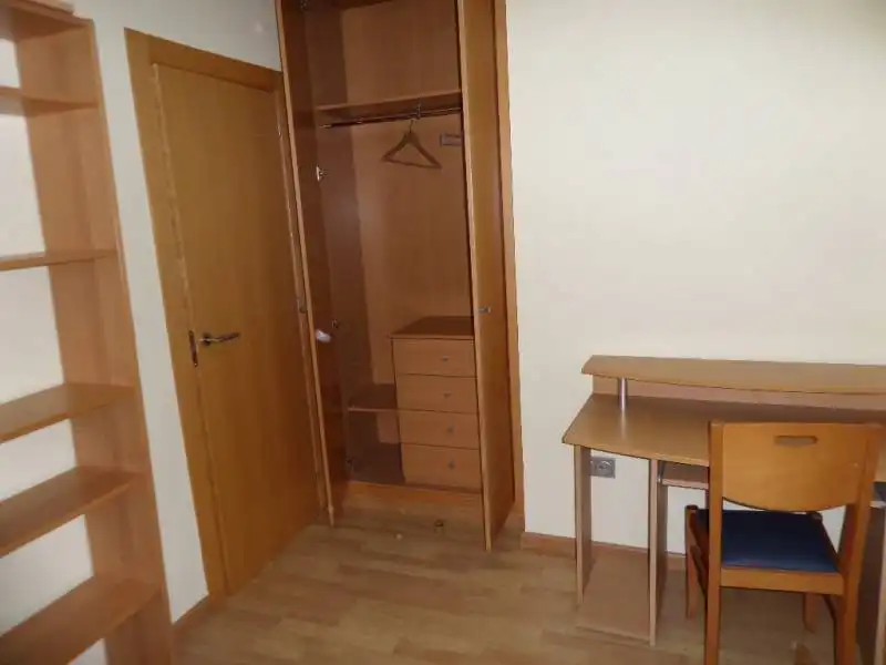 Schlafzimmer von Wohnungen zur Miete in Murcia mit Klimaanlage, Heizung und Parkett