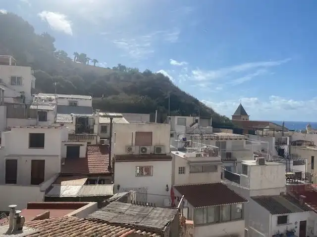 Vista exterior de Casa adosada en venda en Alicante / Alacant amb Aire condicionat, Calefacció i Terrassa