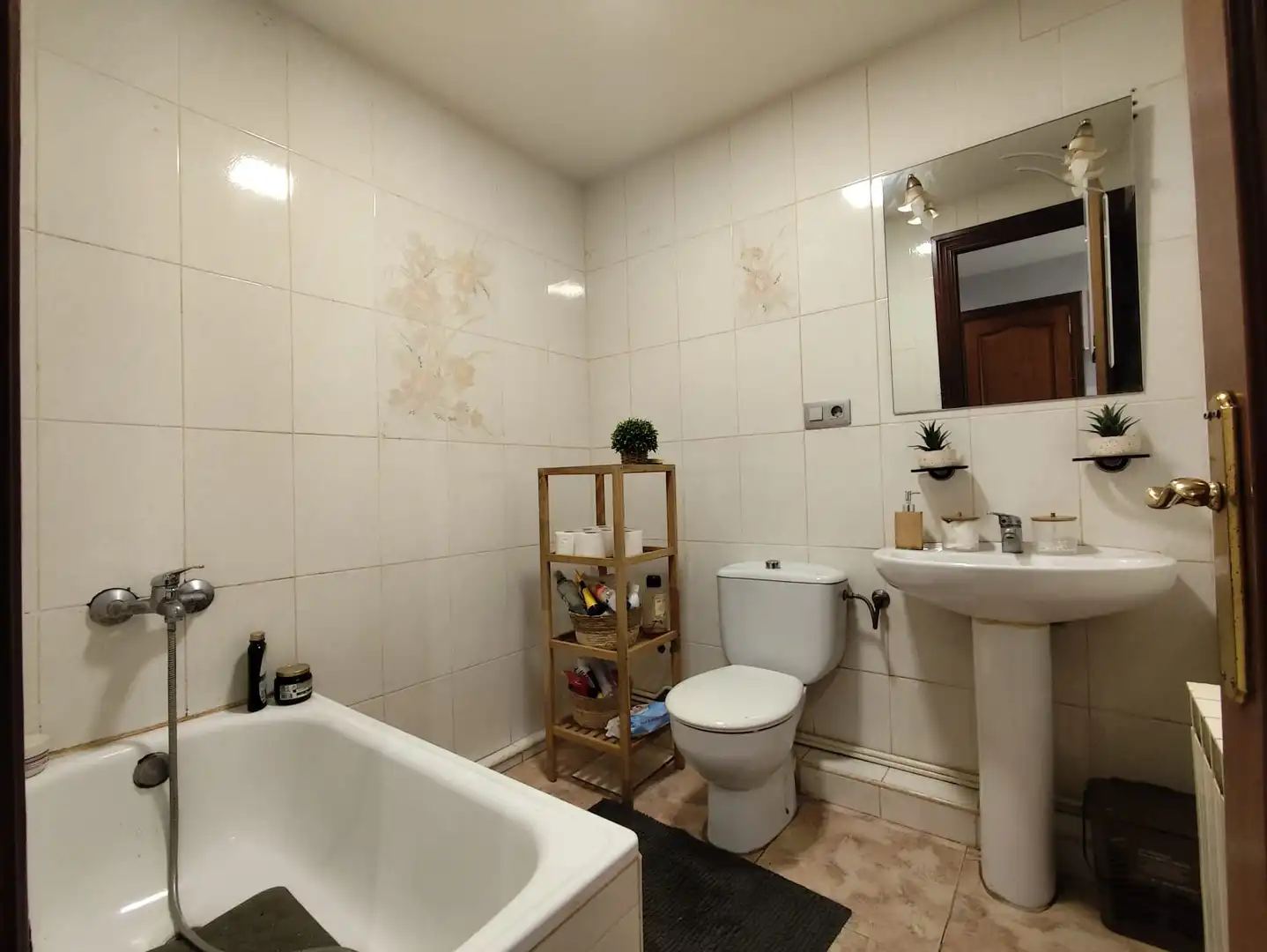 Bathroom of Flat for sale in Quel  with Heating and Furnished