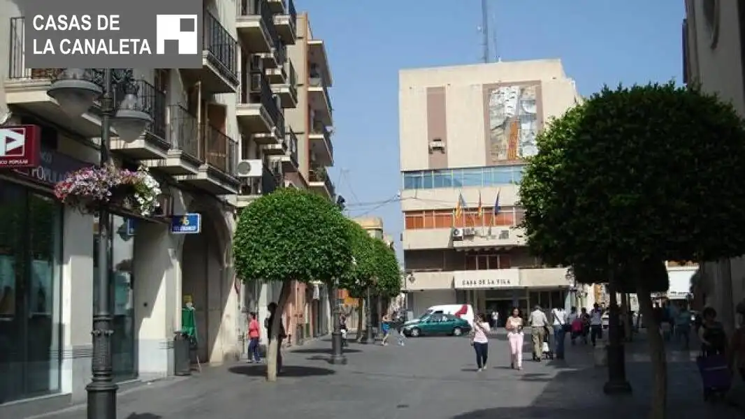 Local comercial en venda a La Constitución - Canaleta