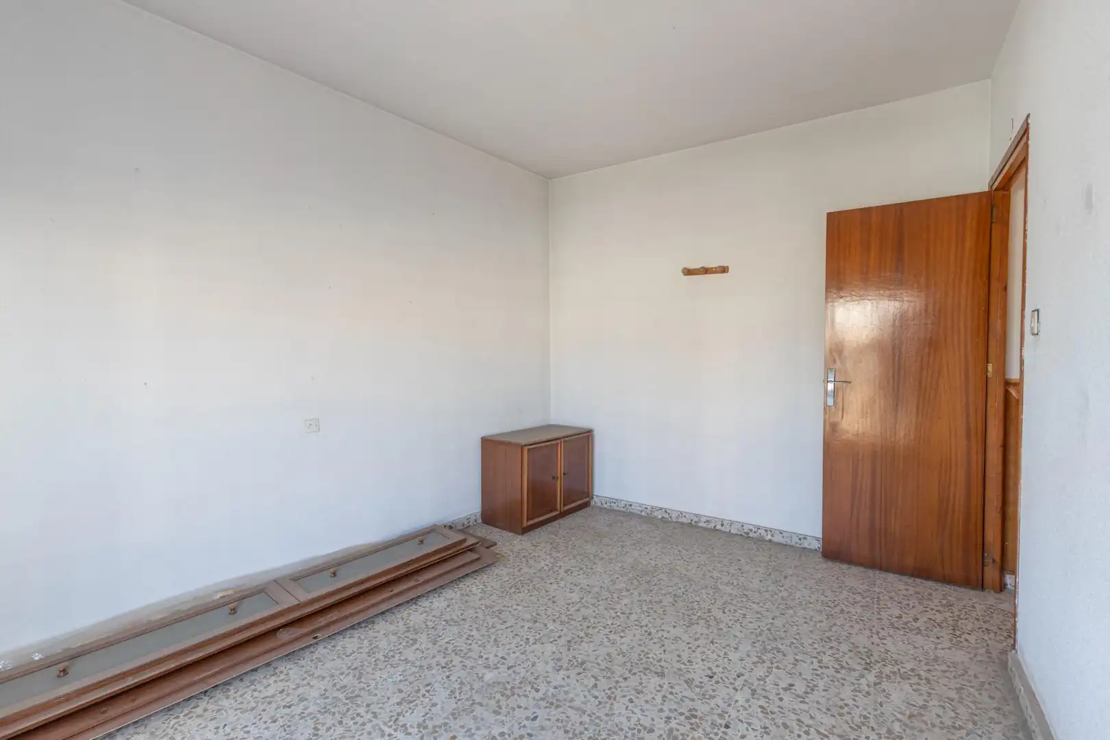 Buildings for sale in La Zubia