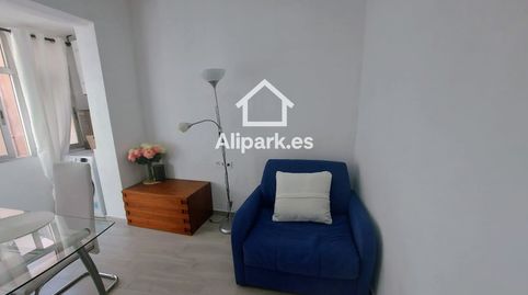 Foto 2 de Piso en venta en Jaime Segarra, 68, Carolinas Bajas, Alicante / Alacant
