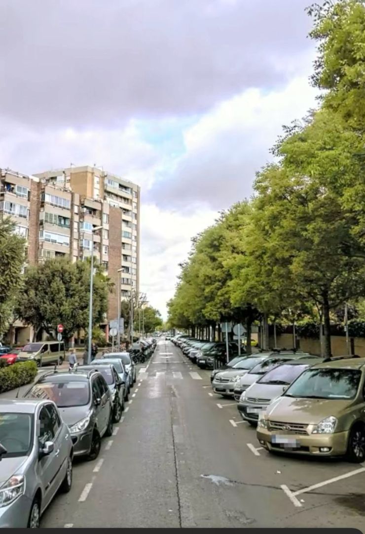 Vista exterior de Pis en venda en Viladecans amb Calefacció i Balcó