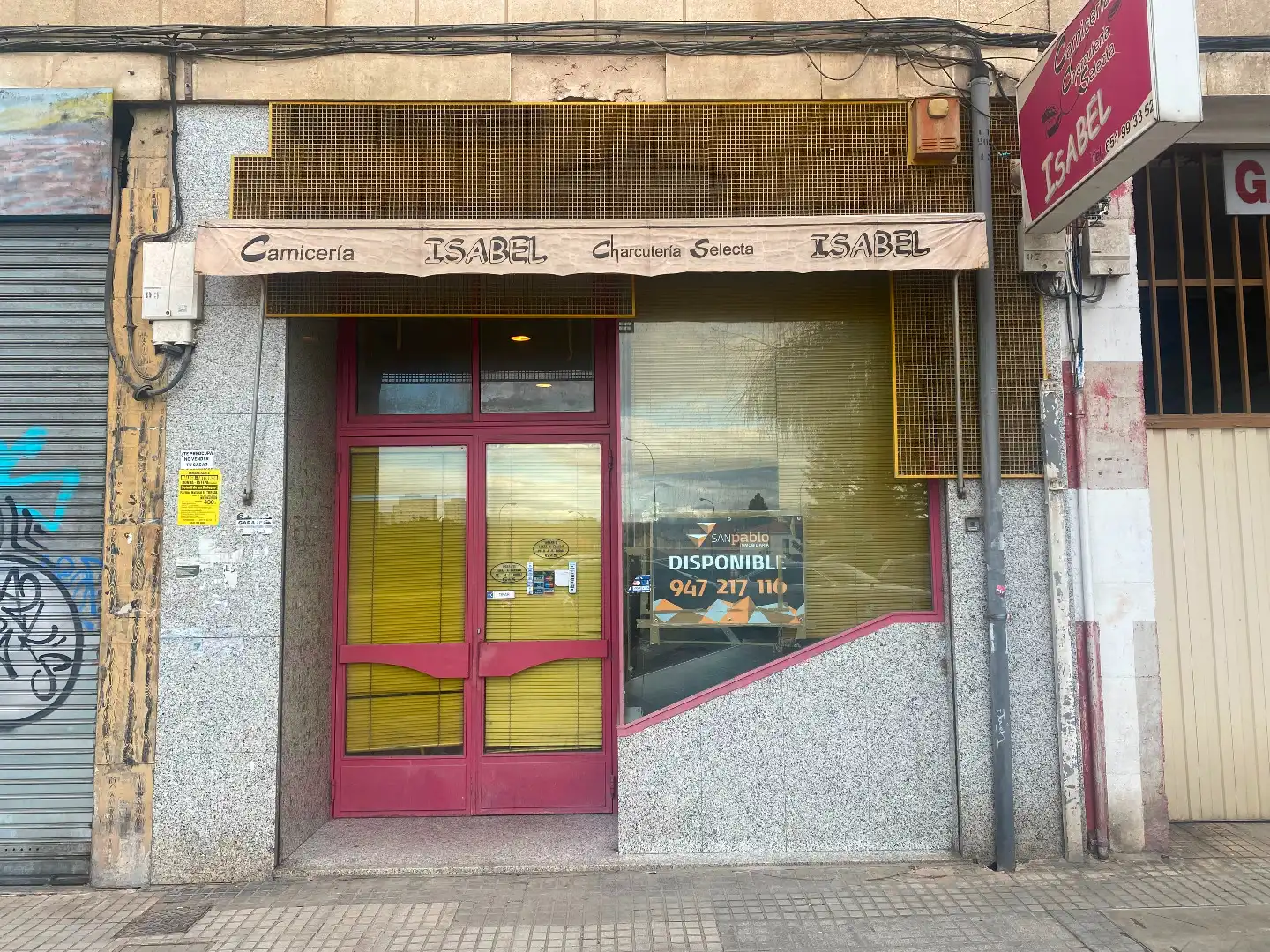 Local comercial en venda a Avenida del Cid Campeador