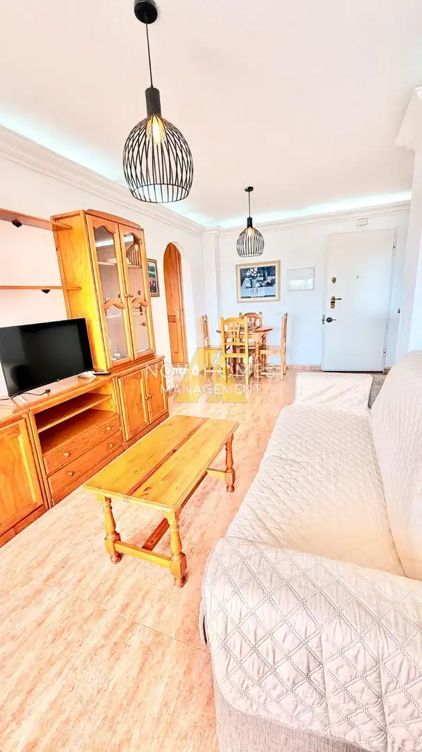 Schlafzimmer von Wohnungen zum Verkauf in La Manga del Mar Menor mit Klimaanlage, Heizung und Terrasse