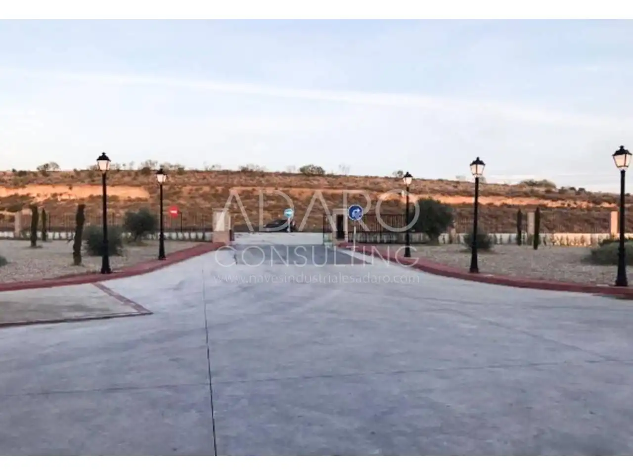 Industrial buildings for sale in Yepes  with Alarm