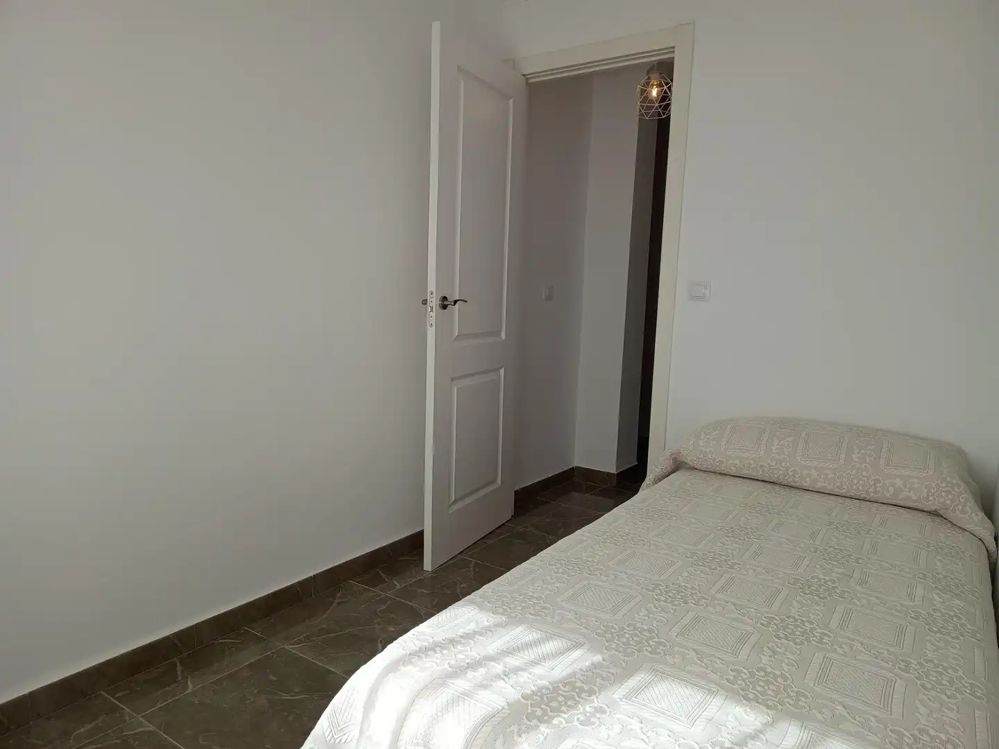 Piso de alquiler en San Jerónimo - La Bachillera