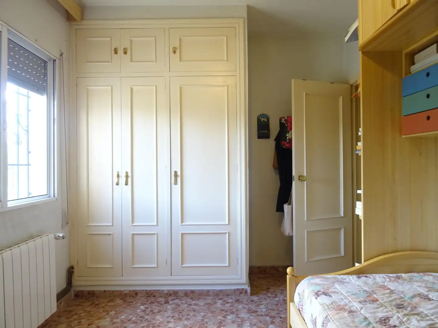 Dormitori de Casa o xalet en venda en Cartagena amb Jardí privat