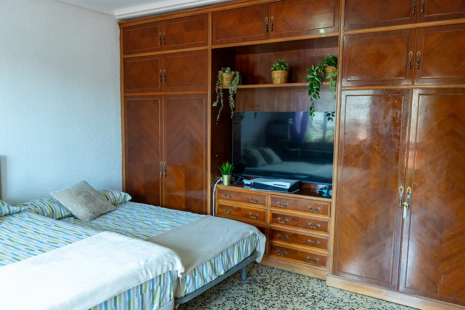 Habitación de Piso en venta en Zaragoza con Aire acondicionado, Calefacción y Terraza