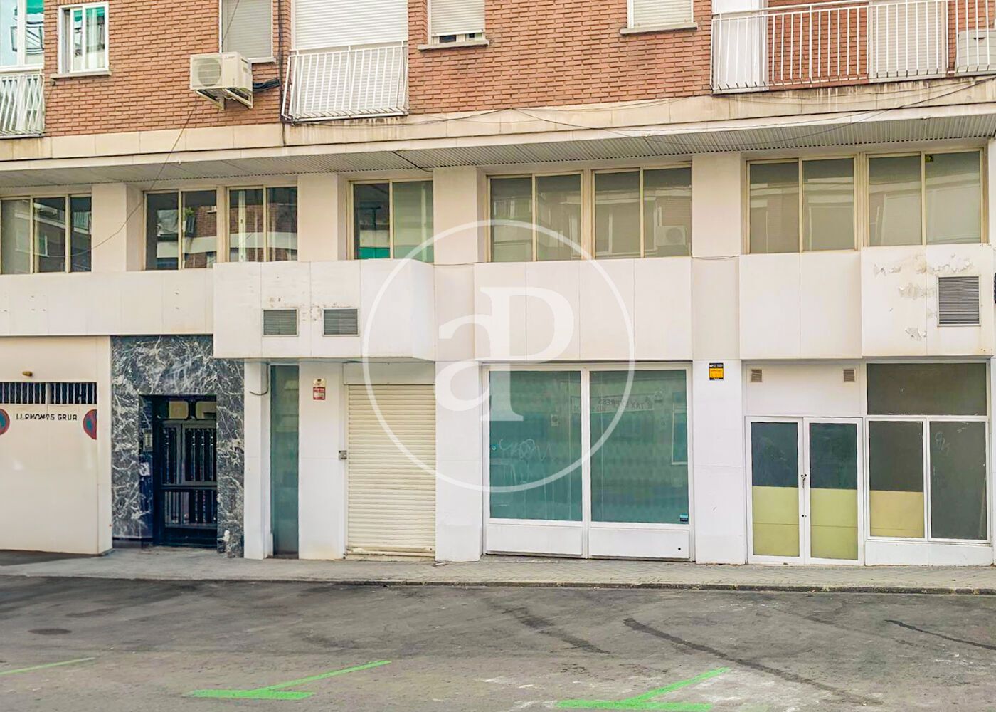Exterior view of House or chalet for sale in  Madrid Capital  with Heating and Storage room