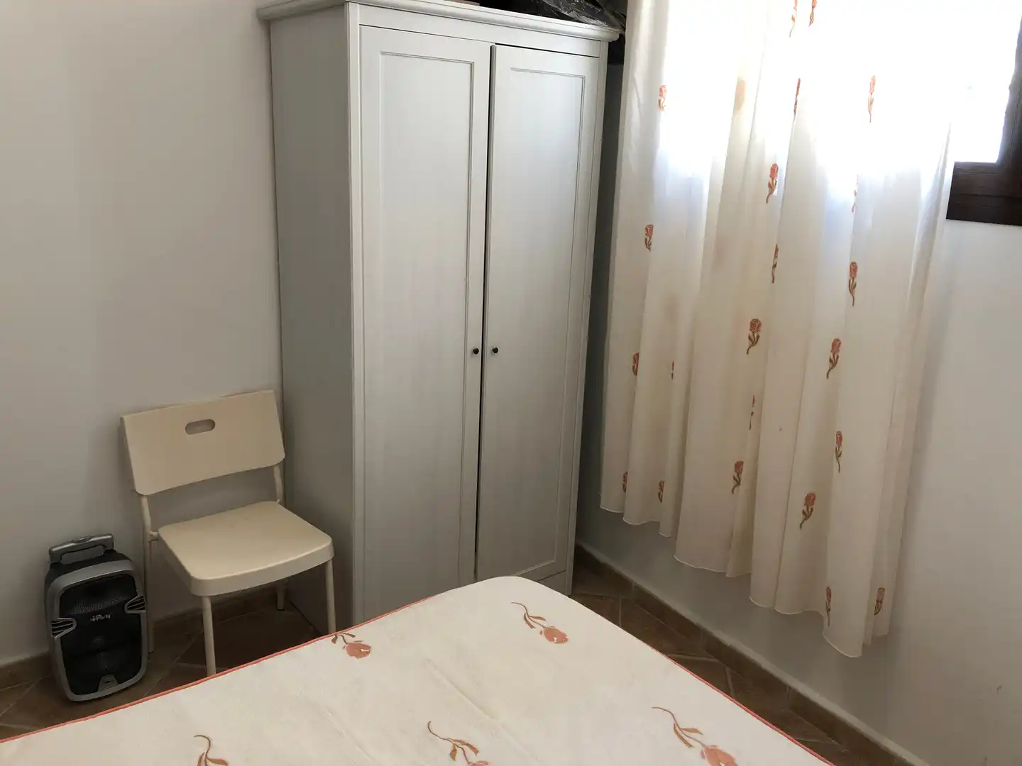 Dormitori de Casa o xalet en venda en Atajate amb Terrassa i Moblat