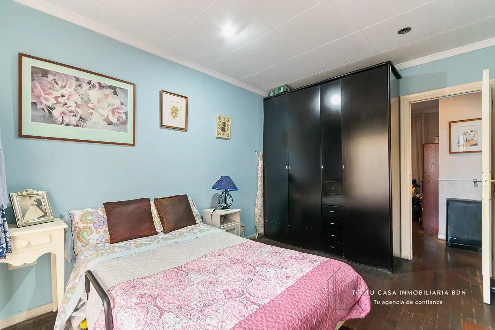 Schlafzimmer von Wohnung zum Verkauf in Badalona mit Möbliert